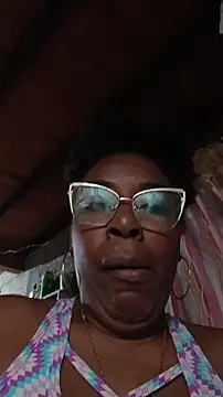 ChanneldelaCroix's cam snapshot