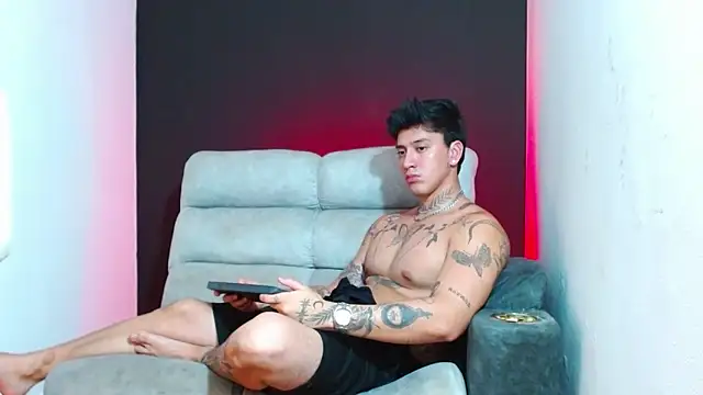 JUSTIN_FULLER1 live sex cam