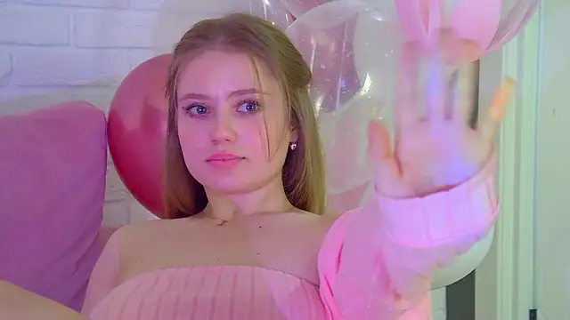 SelinSwarovski live sex cam