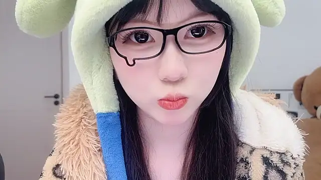 lnua-lnua's cam snapshot