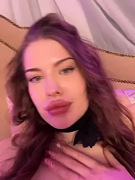 -Kitty_Kiss-'s cam snapshot