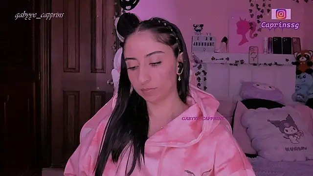 gabyye_capprins's cam snapshot