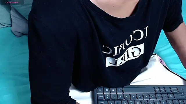 Liiamthompson live sex cam