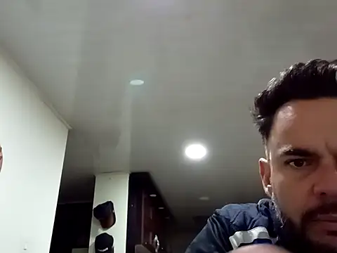 PrettyBoy01AC live sex cam