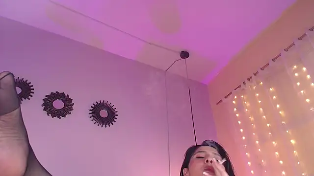 emily_leinner's cam snapshot