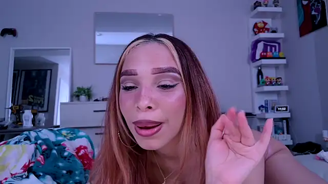 Latinagf's cam snapshot