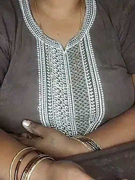 Mia-Telugu live sex cam