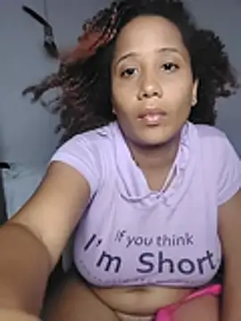 zandra_kiman live sex cam