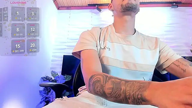 DrakeNeumann live sex cam