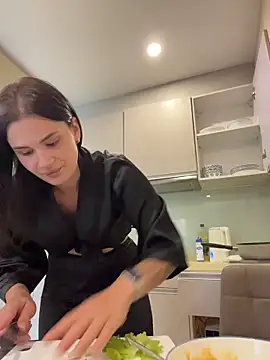 MiraReach live sex cam