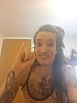 MaitressePomme3 live sex cam