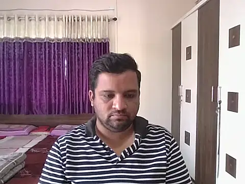 dhruv_love live sex cam