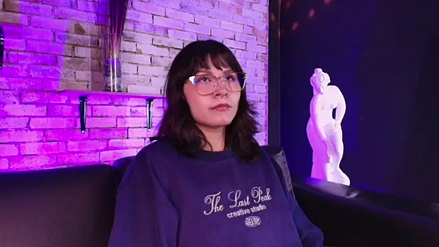 kitty_malach live sex cam