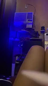 Dominant_Queen_Marites live sex cam