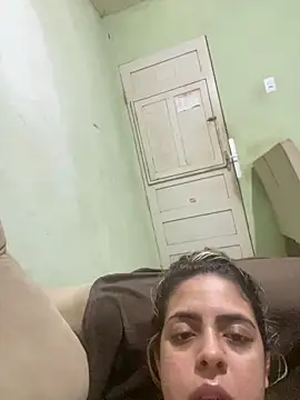 heloisamagno live sex cam