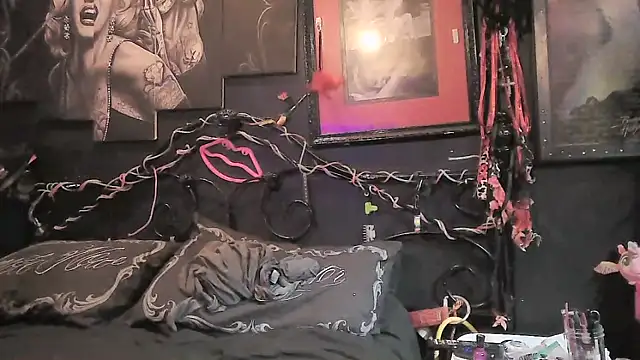 Splash_Queen420's cam snapshot