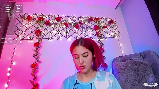 Megan_wolf1_'s cam snapshot