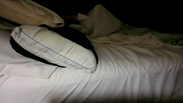 ExoticChris's cam snapshot