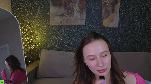 _Kiki_angel_'s cam snapshot