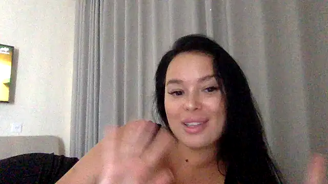 Fayronna's cam snapshot