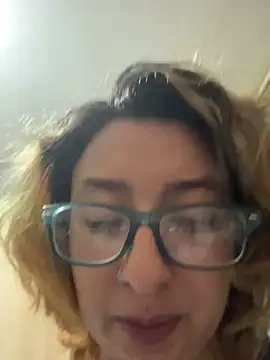 RavenEllieUniverse live sex cam