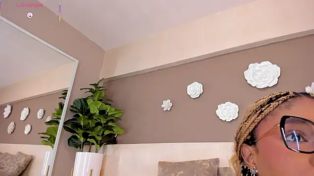 AriaFoster's cam snapshot