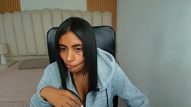 shaneelle live sex cam