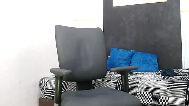 MarcusLux_ live sex cam