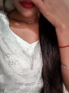 Eshwari_Chopra's cam snapshot