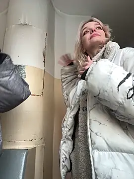 AlishaOfThorns's cam snapshot