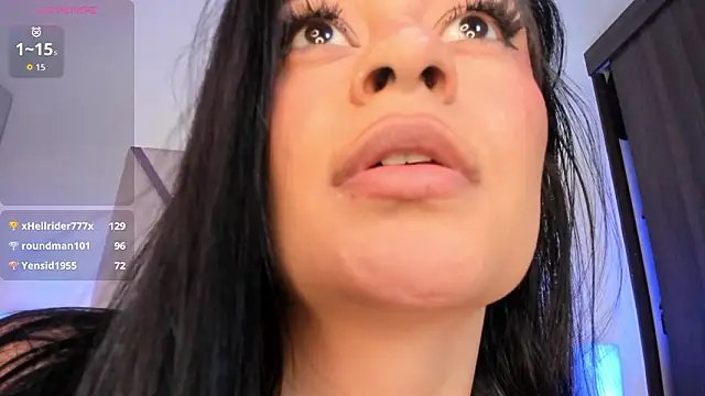 Lucia_velez's cam snapshot