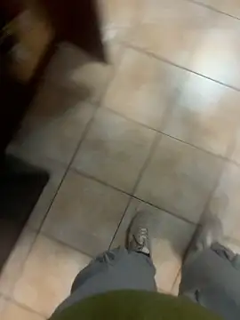 Jariushot3's cam snapshot