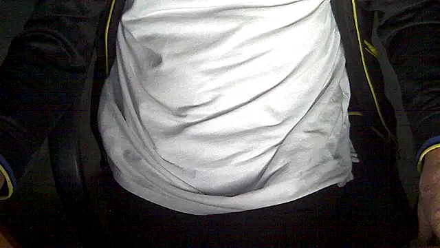 velikifant7's cam snapshot