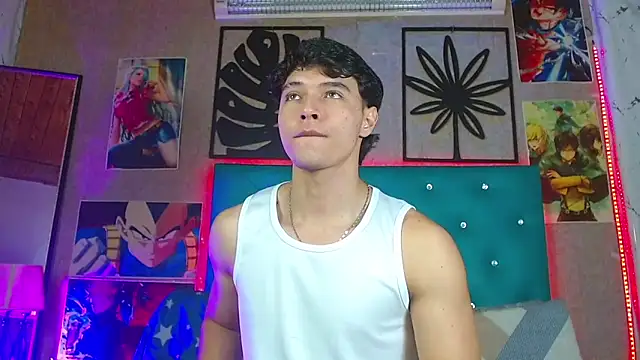 LiamAndrewzz's cam snapshot