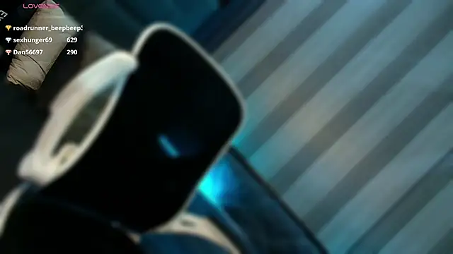 TsWomanofyourdesire_ live sex cam