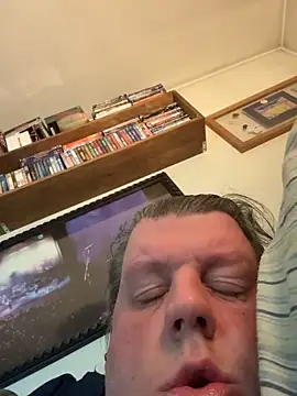 Stephanie1984's cam snapshot