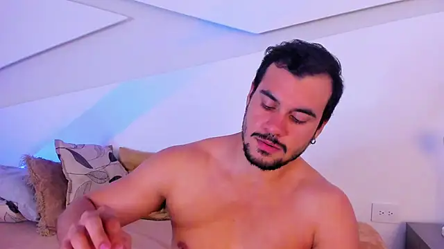 Jake_muller1's cam snapshot