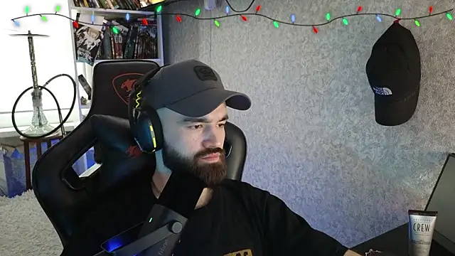 _Mostly_'s cam snapshot