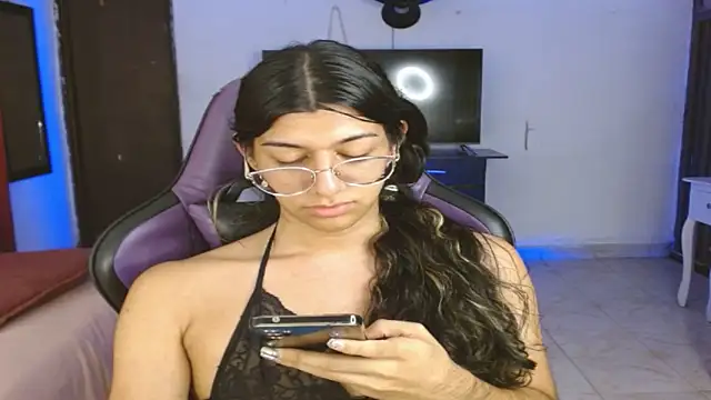 Alanni_parker live sex cam