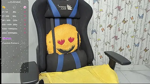 Smiley_Riya live sex cam