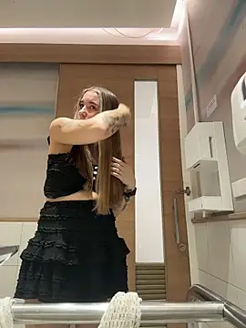 VineraSweet's cam snapshot