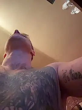 DILFiGuess1's cam snapshot