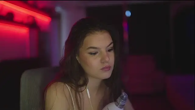 kiara_danger live sex cam