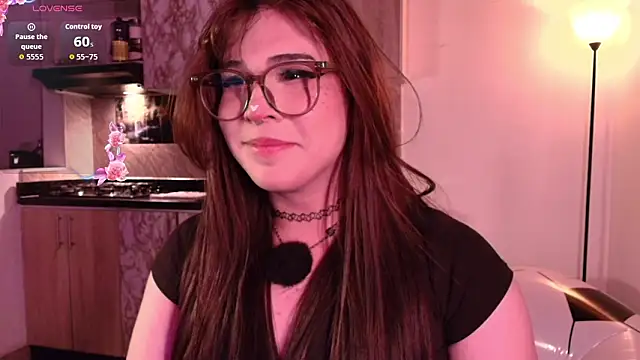 Yuri_Stars live sex cam