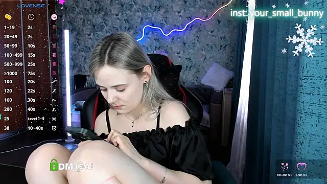 Your_small_bunny live sex cam