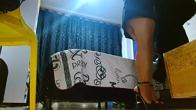 Ixchel_Anaid's cam snapshot