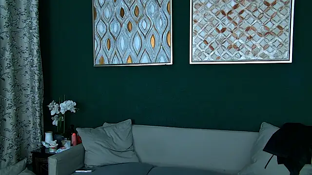 RoxanneJoy's cam snapshot