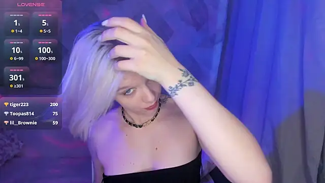 SkarletKat_'s cam snapshot