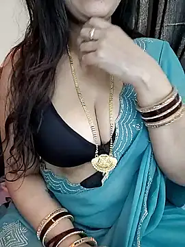 kaamuk_shweta live sex cam
