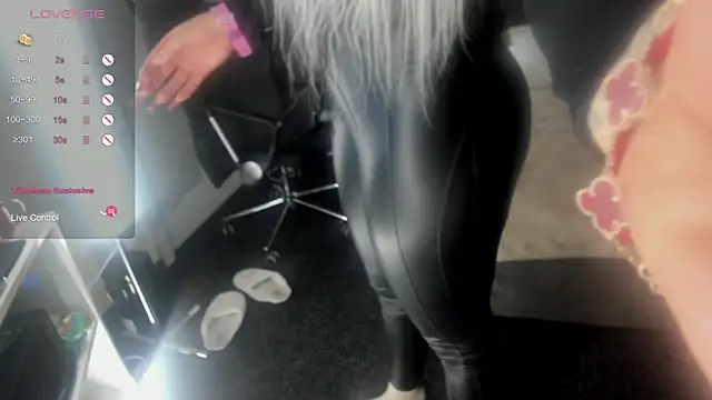 Kira_Key's cam snapshot